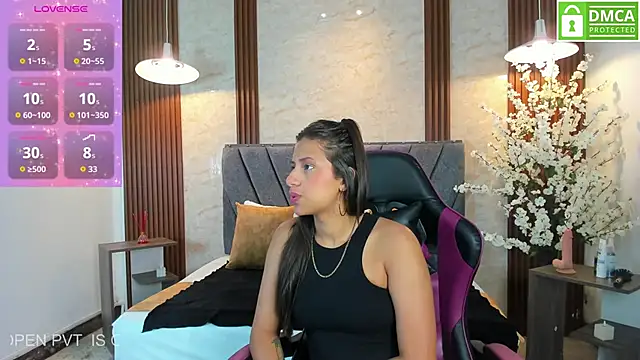 Snapshot of Atiena_ chatting on 04-20-26, 07:04 Atiena online show from 04-20-26, 07:04