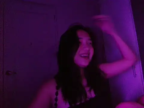 Snapshot of onlykays_ chatting on 05-24-26, 01:49 onlykays online show from 05-24-26, 01:49