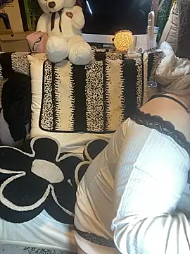 xoxAZU-KICHIxox online show from 05-21-26, 05:09