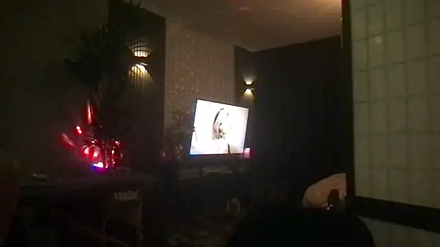 Snapshot of BlondSeduction chatting on 04-03-26, 08:40 BlondSeduction online show from 04-03-26, 08:40