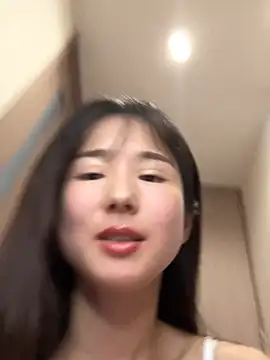 Snapshot of Hinako_0012 chatting on 04-28-26, 04:39 Hinako 0012 online show from 04-28-26, 04:39