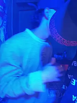 Cuteathleticboys online show from 04-16-26, 03:40