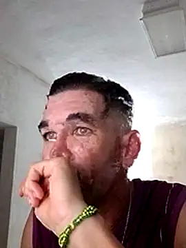 Brian8969 online show from 04-04-26, 02:54