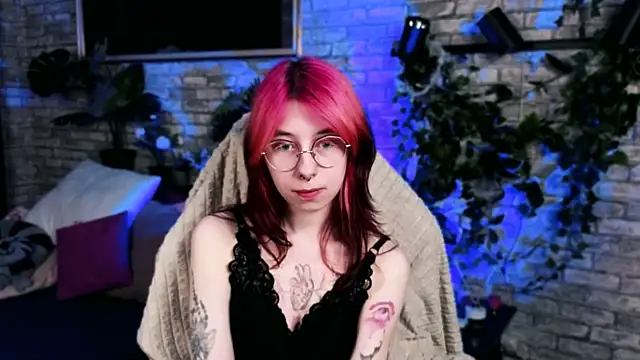 Alice Nyx online show from 04-22-26, 08:54