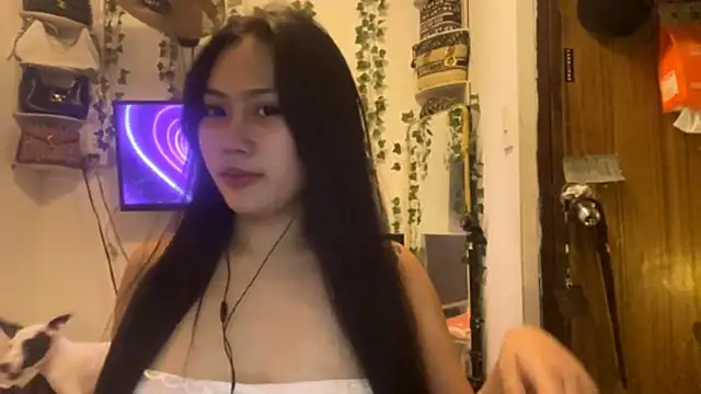 Snapshot of GlindaDejardin chatting on 04-08-26, 05:13 GlindaDejardin online show from 04-08-26, 05:13