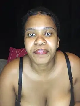 Snapshot of BabyyCakessX chatting on 04-28-26, 02:44 BabyyCakessX online show from 04-28-26, 02:44