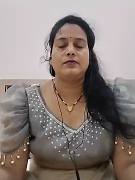 Sonam hote online show from 07-17-26, 06:57