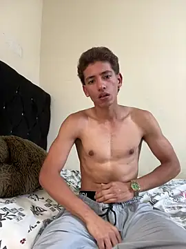 Gaby1823 online show from 04-13-26, 05:40