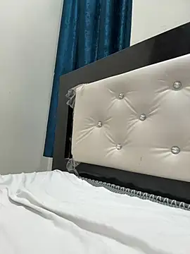 reddypilla2026 online show from 05-06-26, 04:23