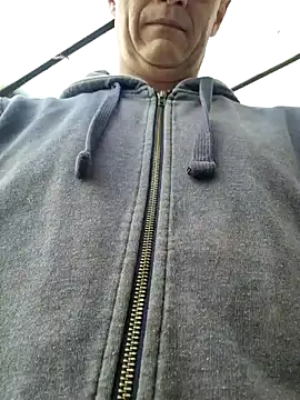 Frosting1957 online show from 04-12-26, 07:35