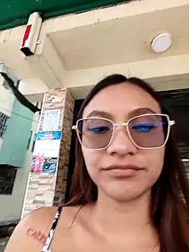 Snapshot of Leticia_Hinkley_ chatting on 04-20-26, 01:47 Leticia Hinkley online show from 04-20-26, 01:47
