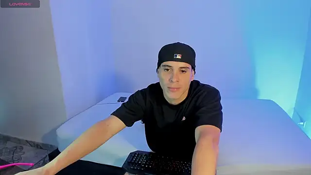 Axel  fierro online show from 05-01-26, 08:46