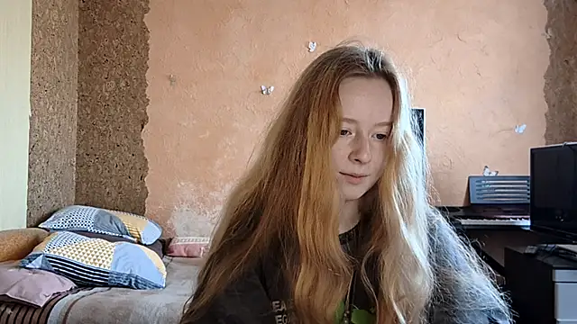 KateVibe 01 online show from 07-26-26, 04:09