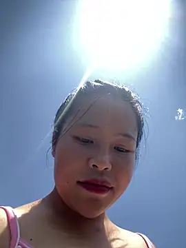 Hini cute online show from 05-26-26, 03:46