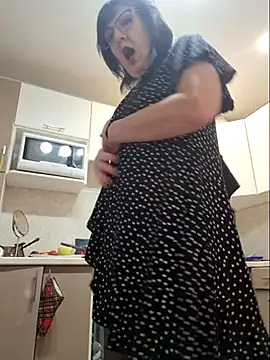 LaliaMia online show from 02-28-25, 01:05