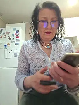 LaliaMia online show from 04-12-26, 12:48