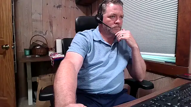 Snapshot of JJ_CONN78 chatting on 05-20-26, 02:23 JJ CONN78 online show from 05-20-26, 02:23