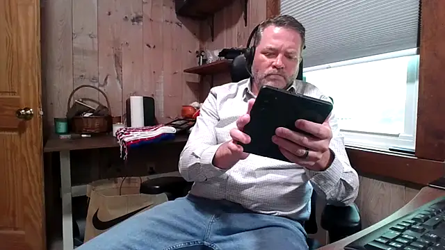 Snapshot of JJ_CONN78 chatting on 05-21-26, 02:35 JJ CONN78 online show from 05-21-26, 02:35
