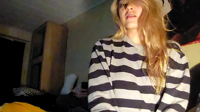 SilvyDiamond online show from 04-13-26, 11:10