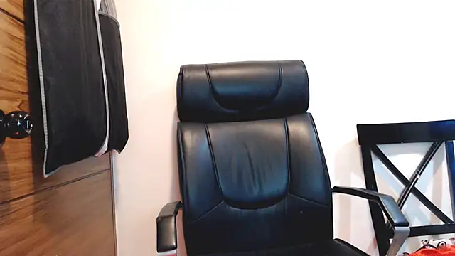 cunty slut69 online show from 04-14-26, 04:35