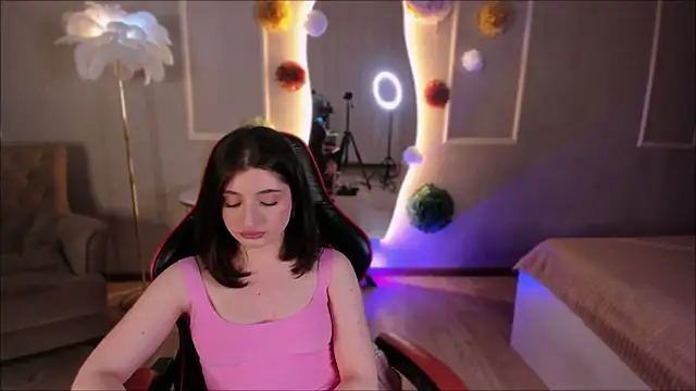 Jasmine Pete online show from 04-08-26, 02:39