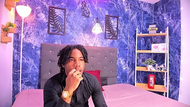 axel silva4 online show from 06-12-26, 07:35