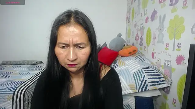 Tyna b online show from 06-14-26, 01:25