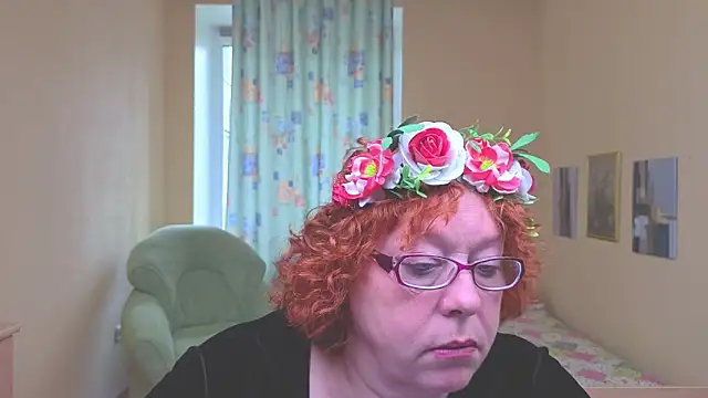 Fara Flutte online show from 04-21-26, 05:25