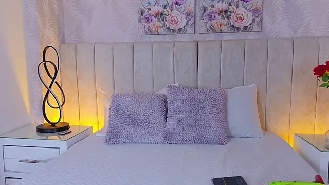VegaSara online show from 06-06-26, 03:06