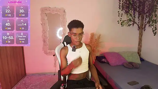 Snapshot of IamAndrey chatting on 04-26-26, 07:11 IamAndrey online show from 04-26-26, 07:11