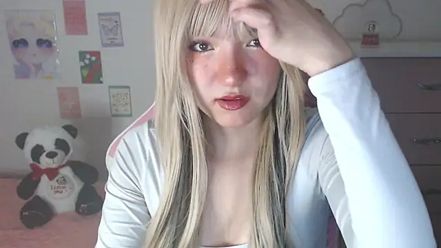 Sweet Skyy online show from 04-15-26, 10:54