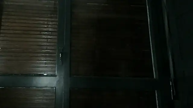 Snapshot of SlimXLVers chatting on 04-07-26, 08:20 SlimXLVers online show from 04-07-26, 08:20