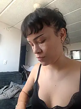 seijaku  online show from 04-22-26, 03:13