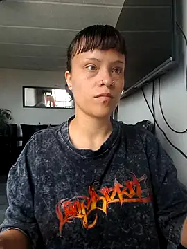 seijaku  online show from 04-24-26, 05:04