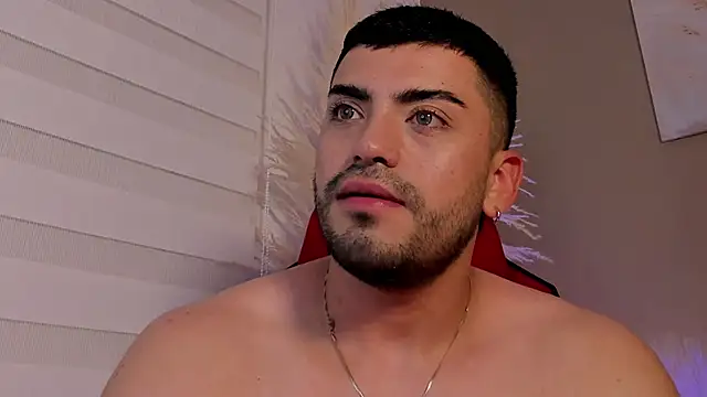 Alexander Diazz online show from 05-16-26, 01:13