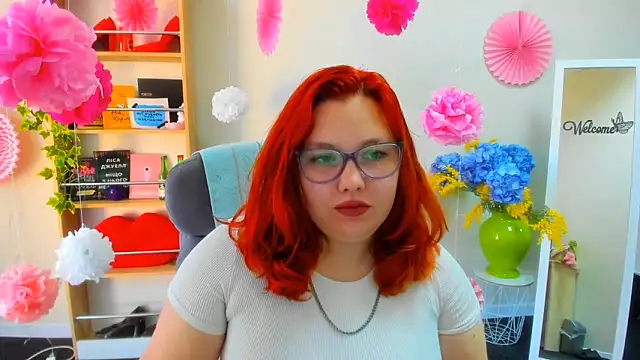 Aillia-Rous online show from 06-17-26, 06:38