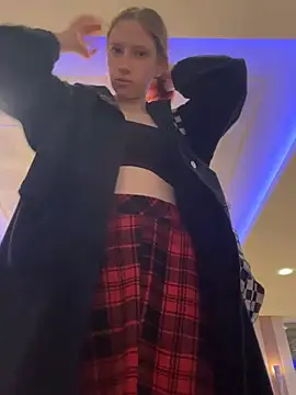 michelle lovique online show from 05-19-26, 09:59