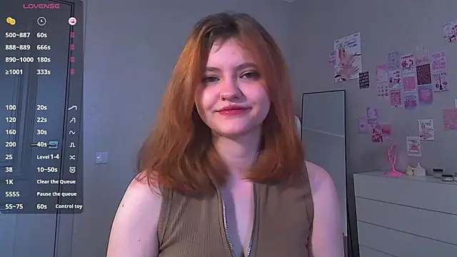 Snapshot of lexie_foxx chatting on 05-18-26, 03:29 lexie foxx online show from 05-18-26, 03:29