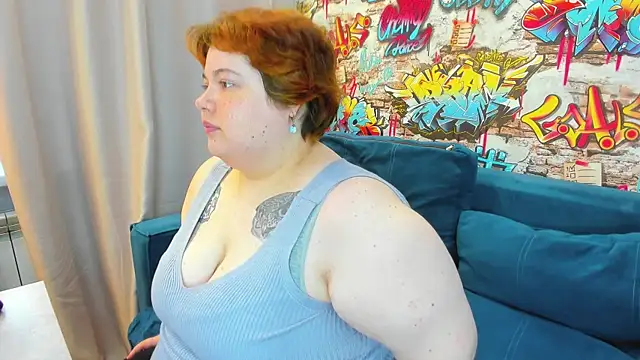 Snapshot of Sew_Sunny chatting on 04-10-26, 12:49 Sew Sunny online show from 04-10-26, 12:49