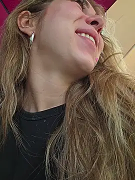 AylinRosee online show from 07-18-26, 03:44
