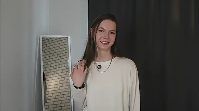 GaleAntrobus online show from 04-09-26, 06:19