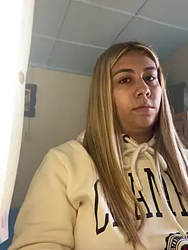  BellaSmith  online show from 07-23-26, 03:54