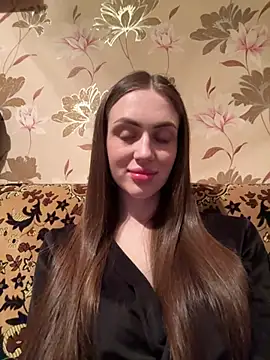 AlinaLove3213 online show from 04-15-26, 06:04