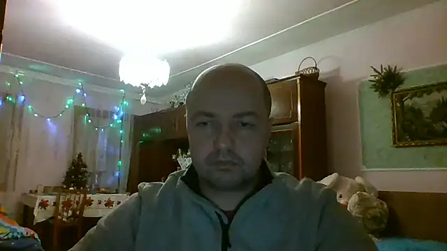 Luceriusbigass online show from 01-05-25, 06:35