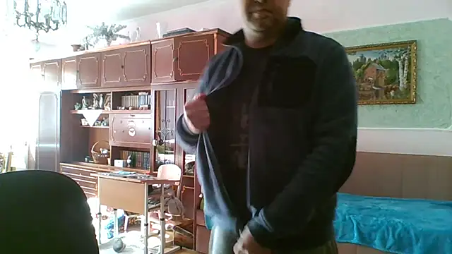 Luceriusbigass online show from 02-23-25, 12:16