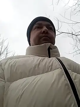 Luceriusbigass online show from 12-18-25, 11:16