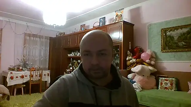 Luceriusbigass online show from 01-18-26, 03:38