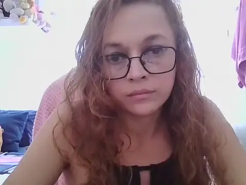 Lannah   online show from 04-09-26, 02:44