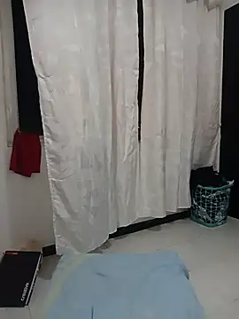 Lannah   online show from 05-28-26, 02:42