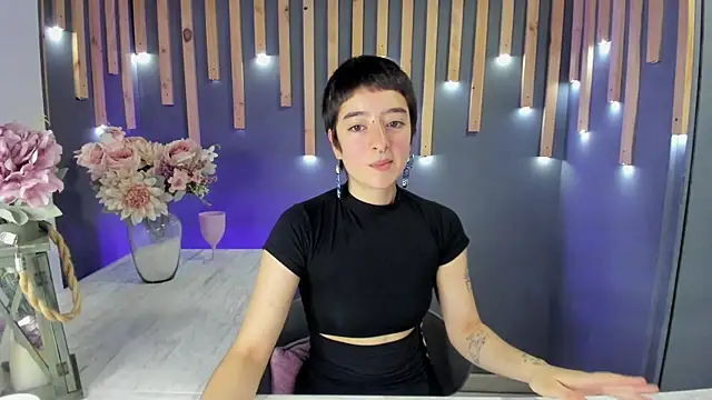 Snapshot of Atheena__ chatting on 05-27-26, 12:46 Atheena online show from 05-27-26, 12:46